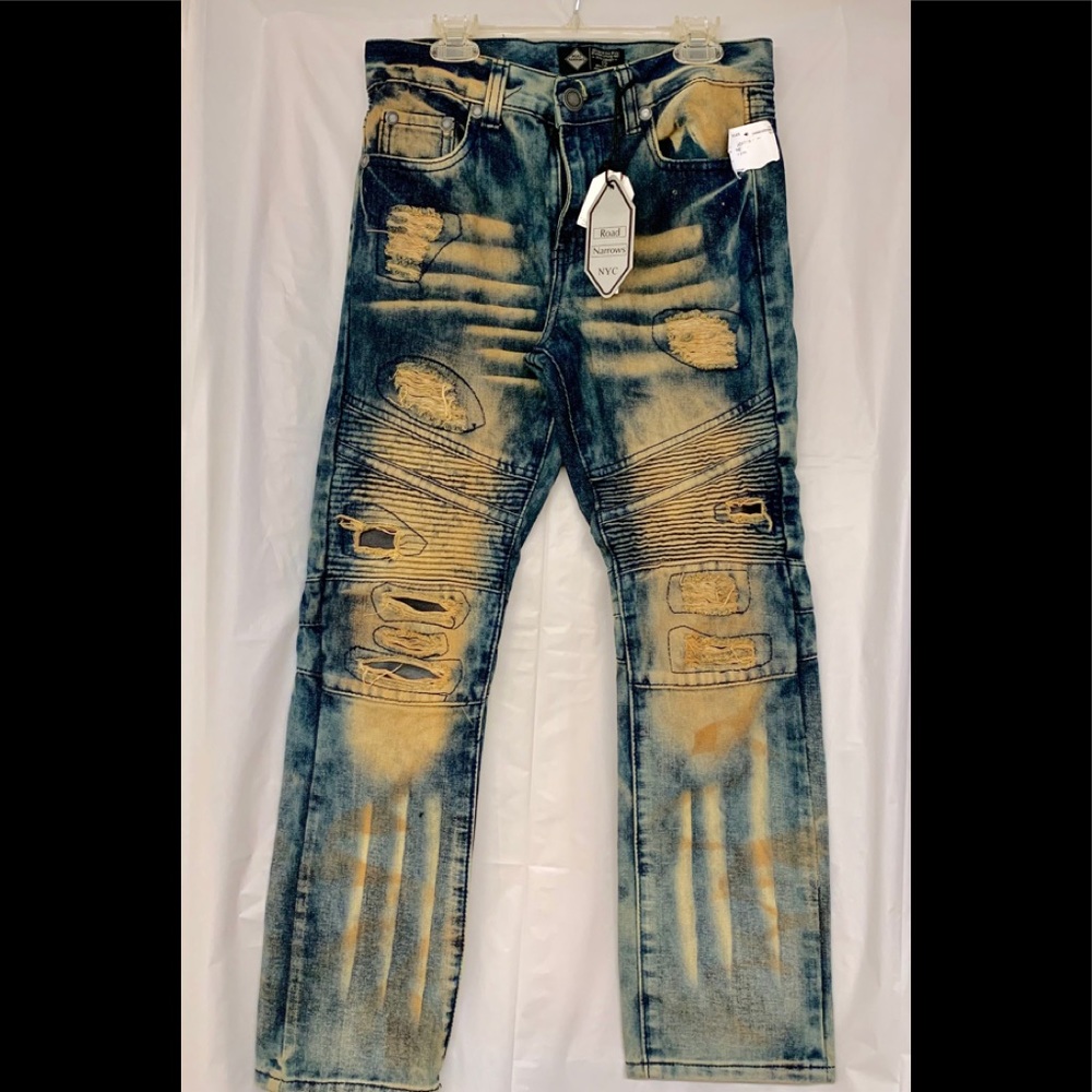 Road Narrows Acid Wash Jeans